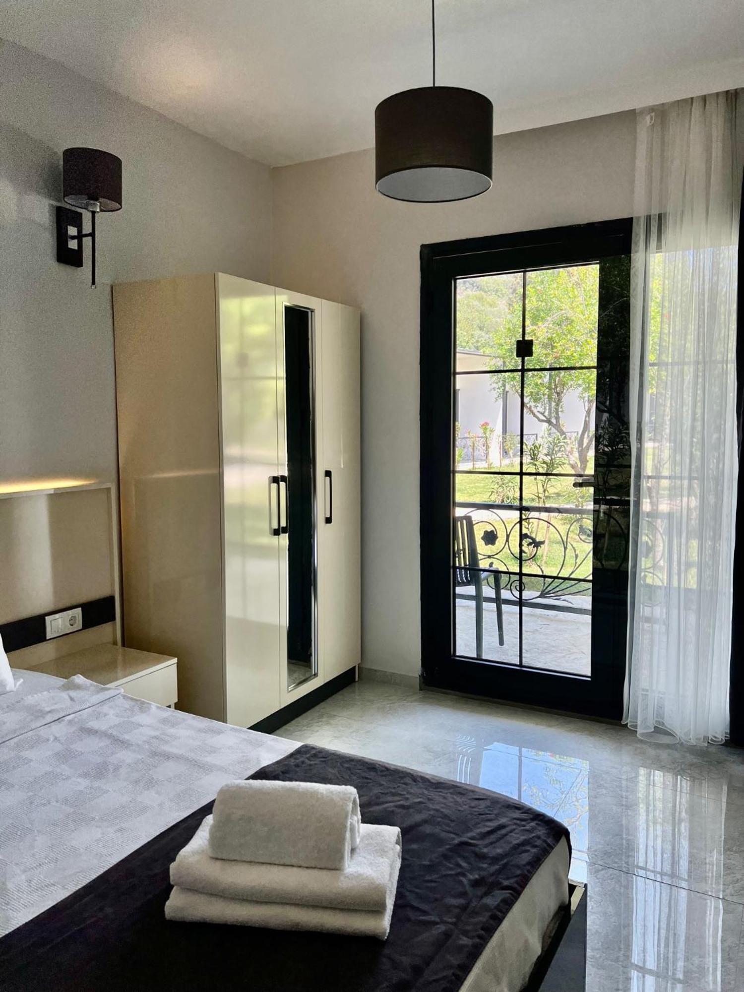 Otel Beyaz Inci Palamutbuku Exterior foto